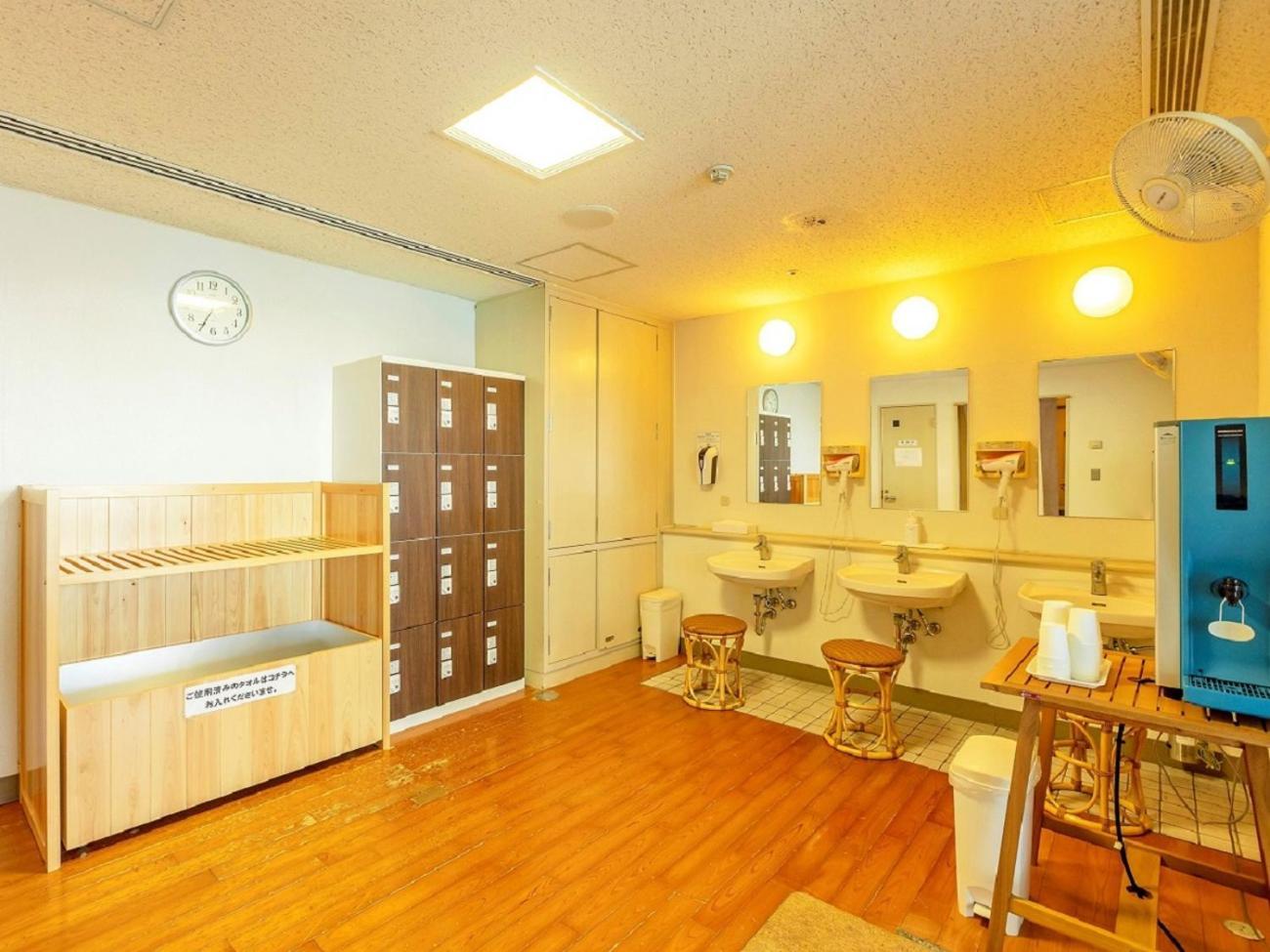 Nichinankaigan Nango Prince Hotel Экстерьер фото